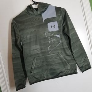 Underarmor Coldgear Dark green Sweater Size Youth M